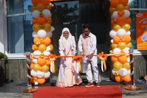potong pita grand opening alumna