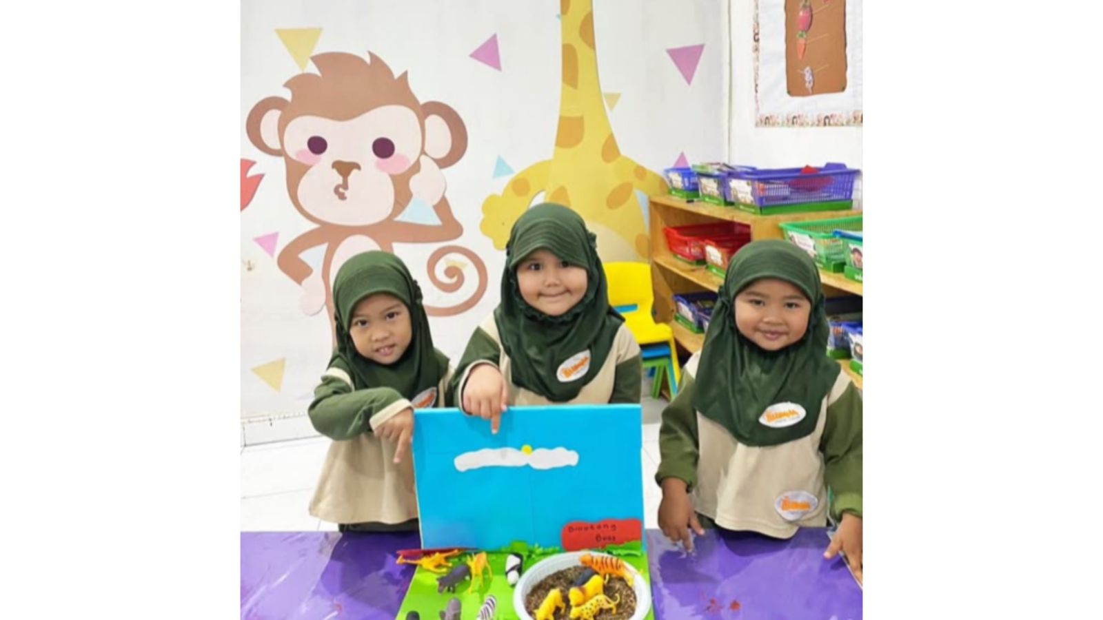 anak alumna membedakan binatang buas dan binatang ternak