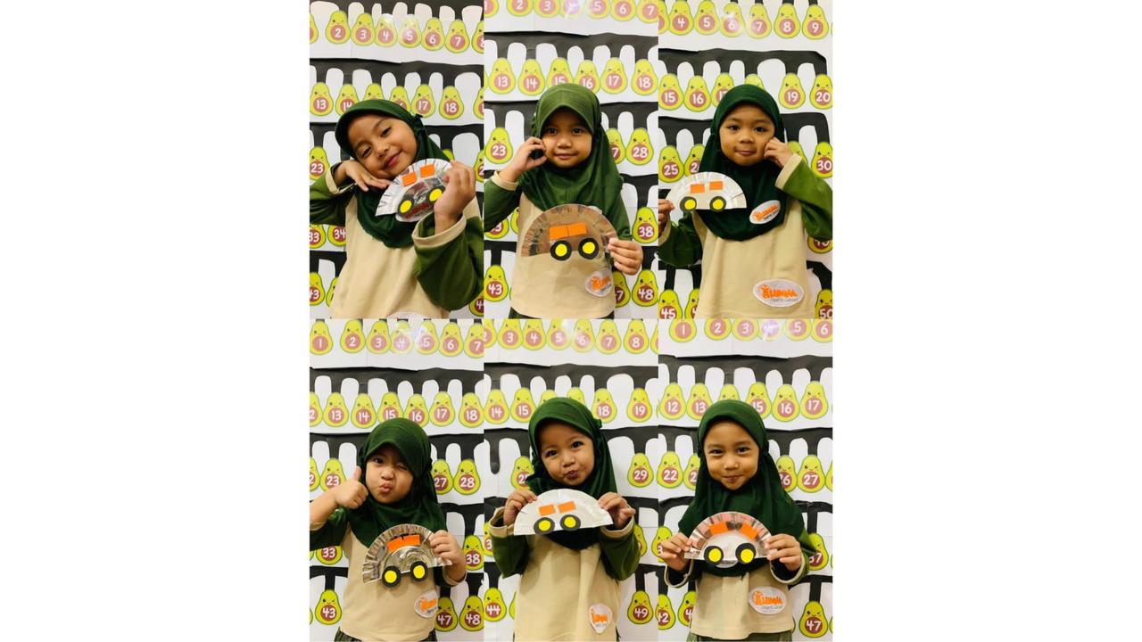 anak alumna mengenal kendaraan darat